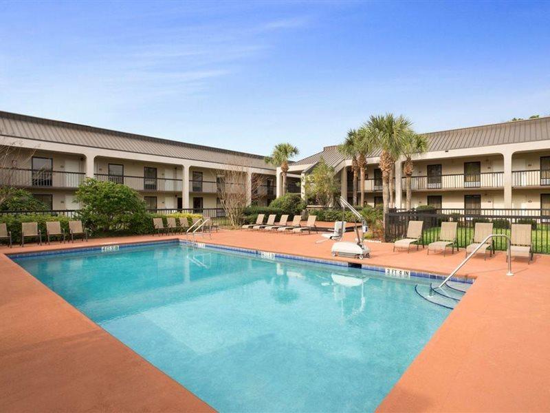 Days Inn By Wyndham Jacksonville Airport Dış mekan fotoğraf