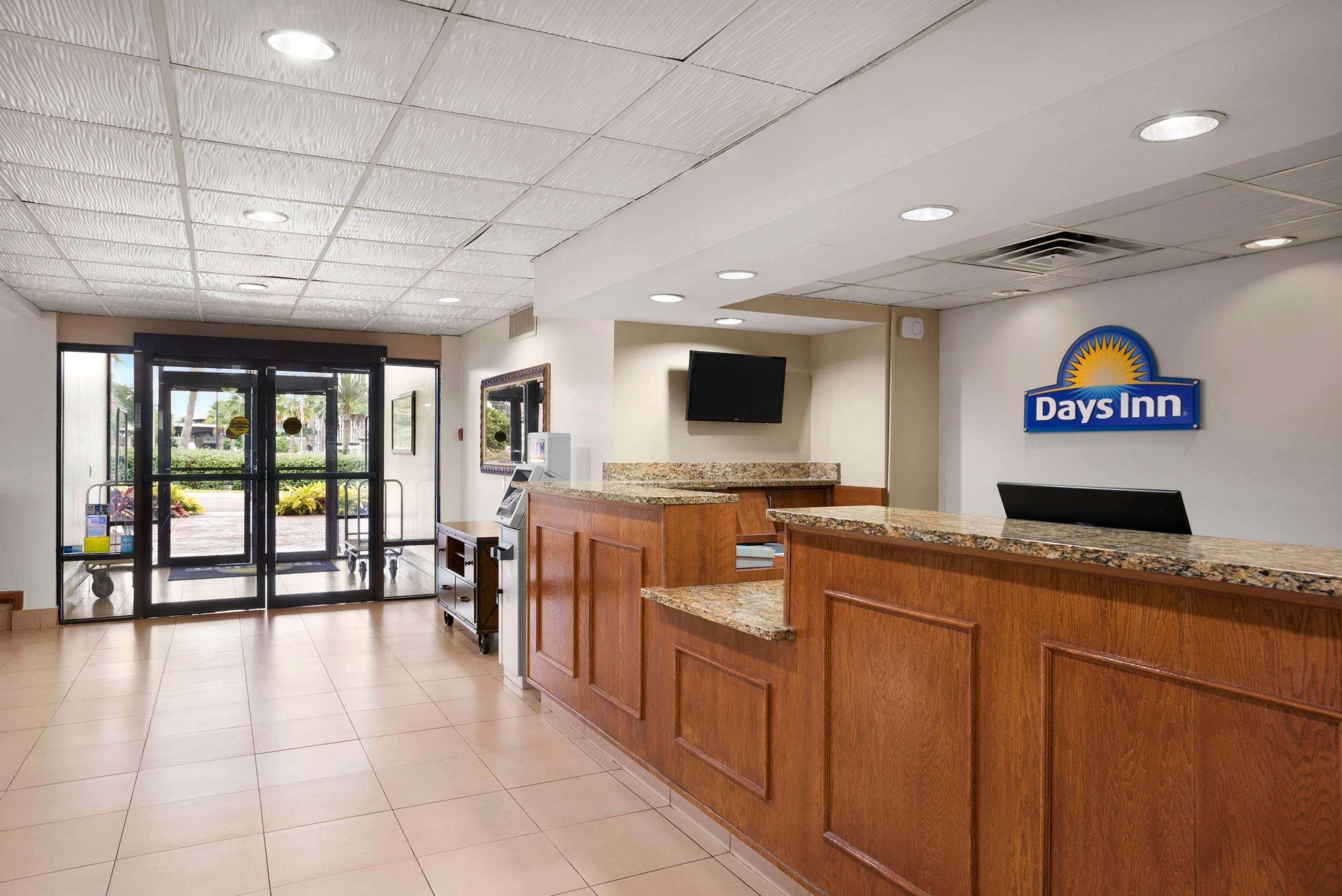 Days Inn By Wyndham Jacksonville Airport Dış mekan fotoğraf