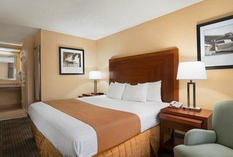 Days Inn By Wyndham Jacksonville Airport Dış mekan fotoğraf