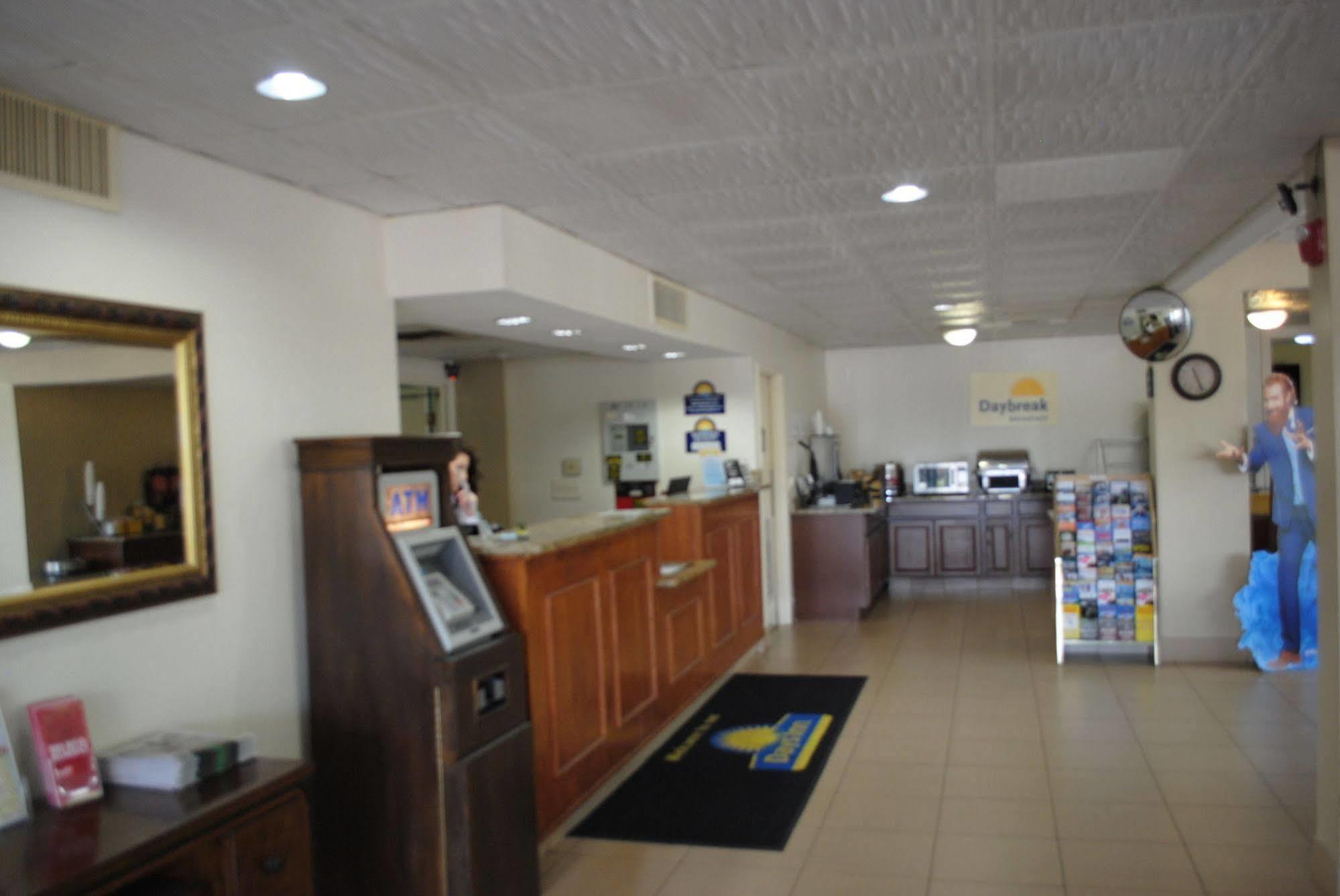 Days Inn By Wyndham Jacksonville Airport Dış mekan fotoğraf